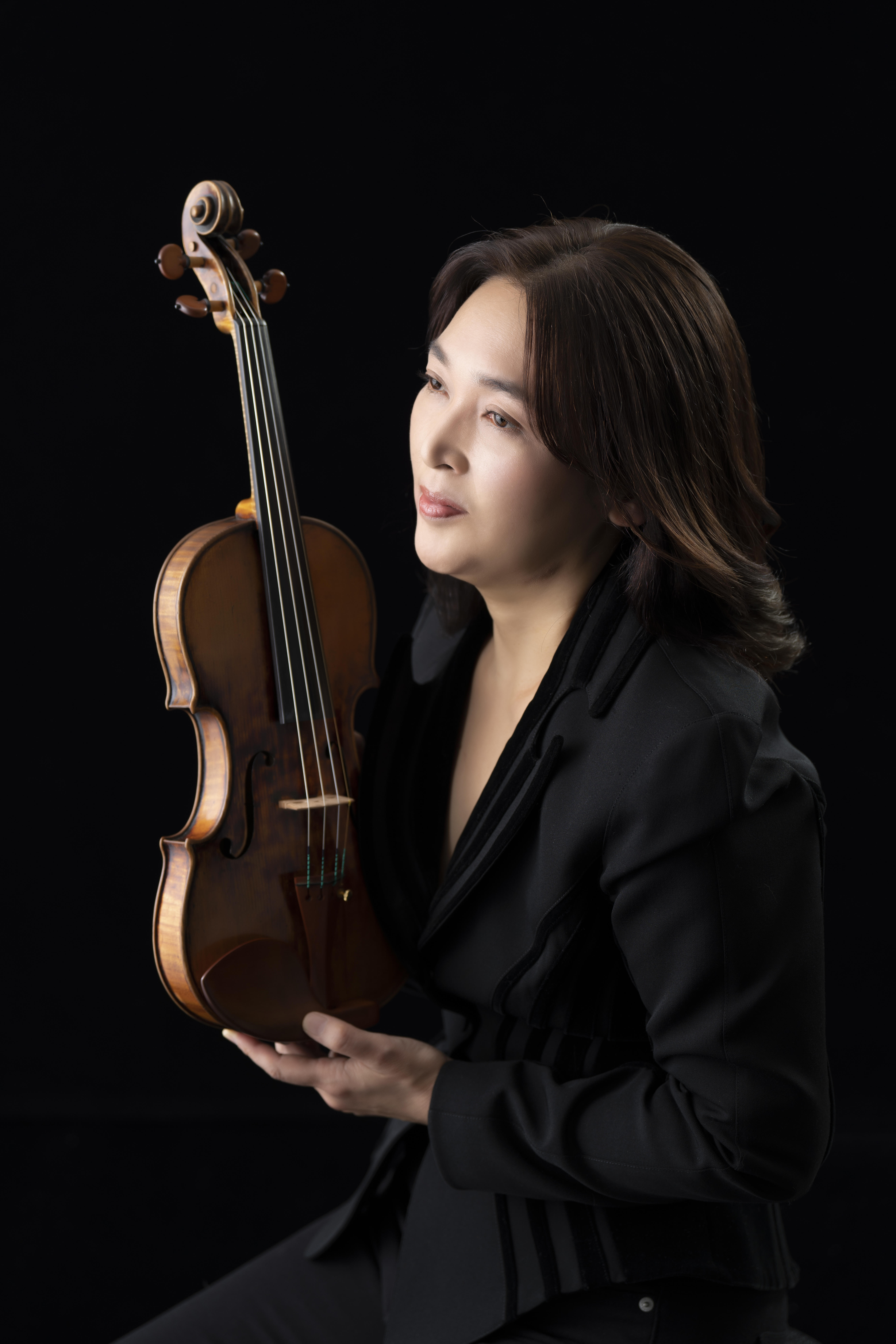 戸田弥生【提携ｱｰﾃｨｽﾄ】 | アーティスト | 株式会社AMATI